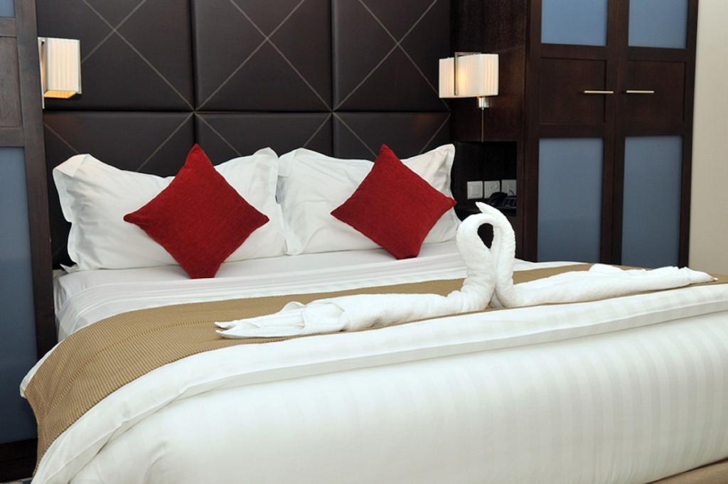 The Eclipse Boutique Suites Abu Dhabi Esterno foto