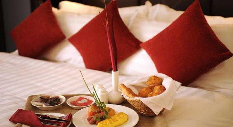 The Eclipse Boutique Suites Abu Dhabi Esterno foto