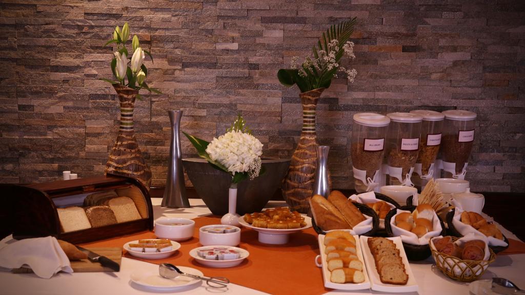 The Eclipse Boutique Suites Abu Dhabi Esterno foto