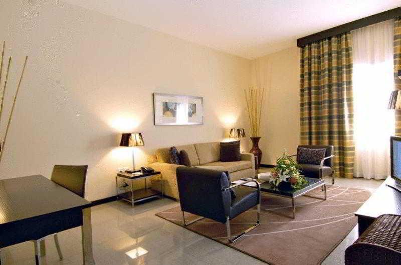 The Eclipse Boutique Suites Abu Dhabi Esterno foto